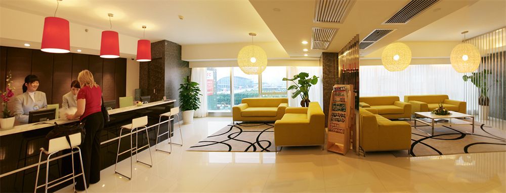 Yi-Wu Commatel Hotel Guangzhou Exterior foto